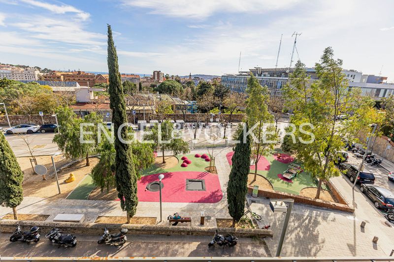 Foto 50dd80a4-5dba-441d-a98e-f8221c582bac. Casa amb calefacció aparcament a Sant Gervasi - Bonanova Barcelona