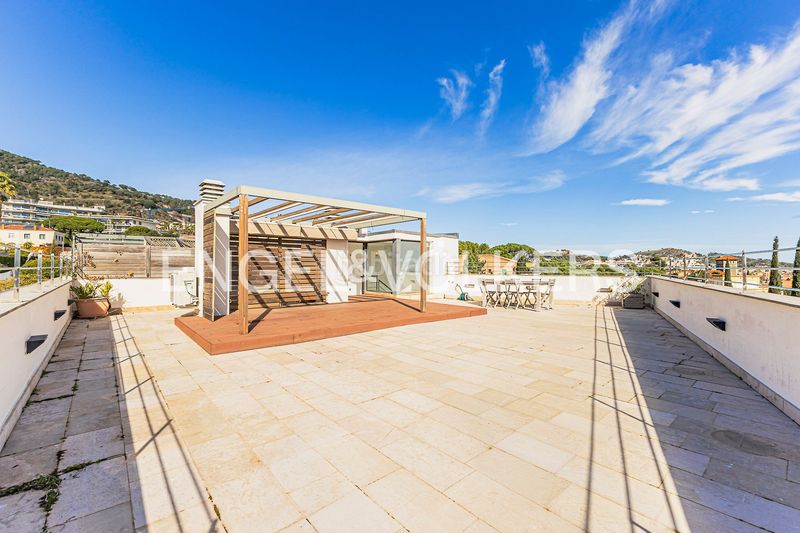 Foto 51f8d670-33b1-4052-a1df-7042842f9279. Casa amb calefacció aparcament a Sant Gervasi - Bonanova Barcelona