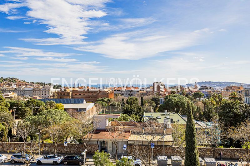 Foto a594bf98-dbdb-4d89-8340-487655cf2bba. Casa amb calefacció aparcament a Sant Gervasi - Bonanova Barcelona