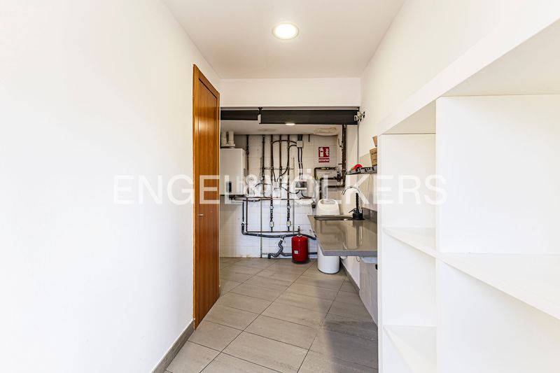 Foto a5db6d86-3b3e-461e-b4b2-68b385c6d6f7. Casa amb calefacció aparcament a Sant Gervasi - Bonanova Barcelona