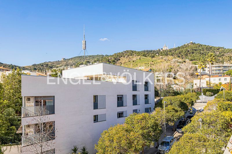 Foto e6af613b-6723-4cb1-ad6b-60d33cbb7a13. Casa amb calefacció aparcament a Sant Gervasi - Bonanova Barcelona