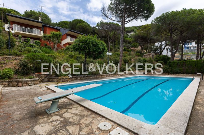 Foto fe037953-aa87-46a9-a1fb-aca8f6bd3004. Casa amb calefacció aparcament a Cabrils