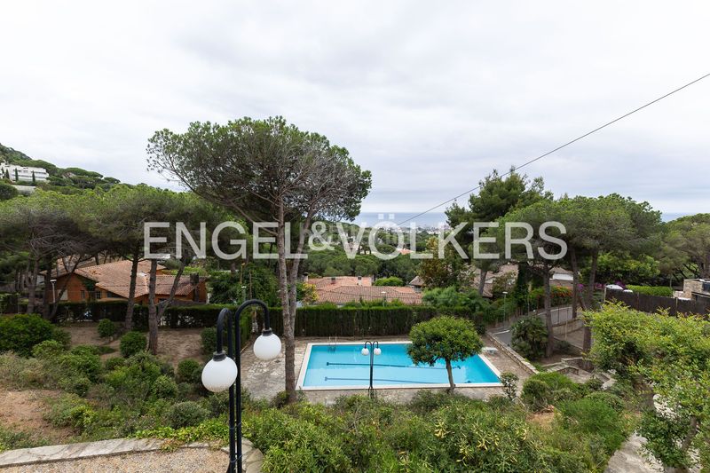 Foto 02b12124-05c8-4e93-af8a-b91d78e7c003. Casa amb calefacció aparcament a Cabrils