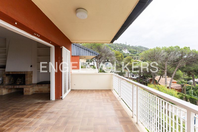 Foto e890c29d-2b7b-4fd8-a16f-9300327861ce. Casa amb calefacció aparcament a Cabrils