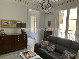 Rent Flat in Dreta de l´Eixample. Piso ideal para estudiantes en la calle mallorca
