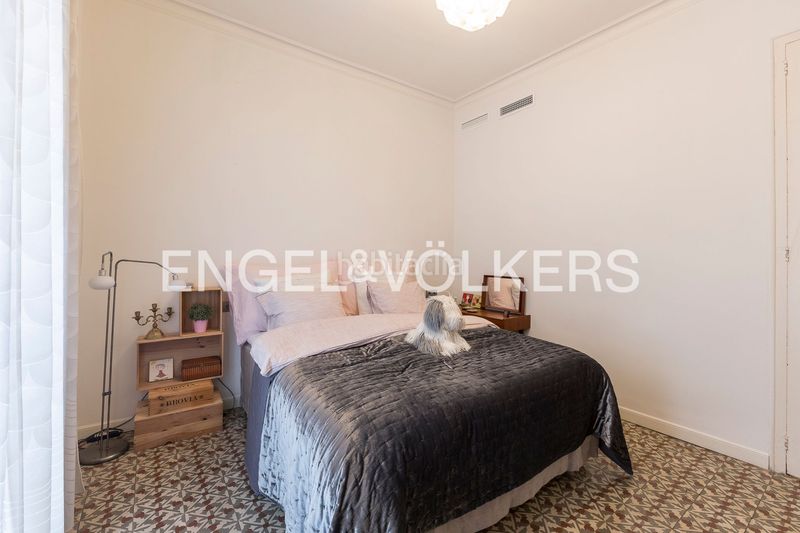 Foto b0a90304-aee2-4675-a761-7d351889f588. Pis amb calefacció aparcament a Raval Barcelona