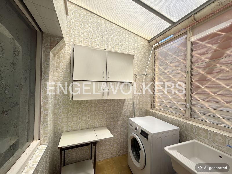 Foto 1a31f1d1-24c7-4e61-91a7-283d0516dd96. Casa adossada amb calefacció aparcament a Can Baró Barcelona