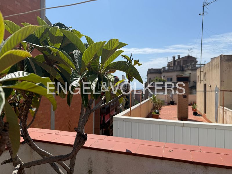Foto c662a05b-c2dd-46f5-ab0d-faf0fce594b3. Casa adossada amb calefacció aparcament a Can Baró Barcelona