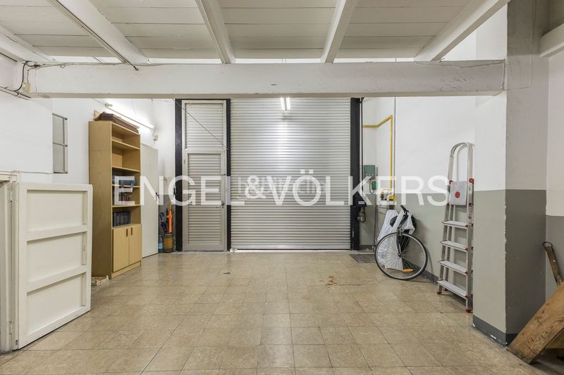 Foto c8b20542-bfee-439d-903e-48e5e3e3ceda. Casa adossada amb calefacció aparcament a Can Baró Barcelona