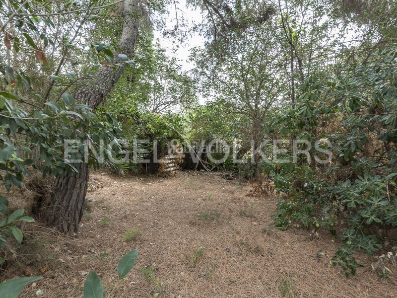 Foto 1efd07c9-5f20-4bc6-989a-846055adb4d8. Terreny residencial a Horta Barcelona
