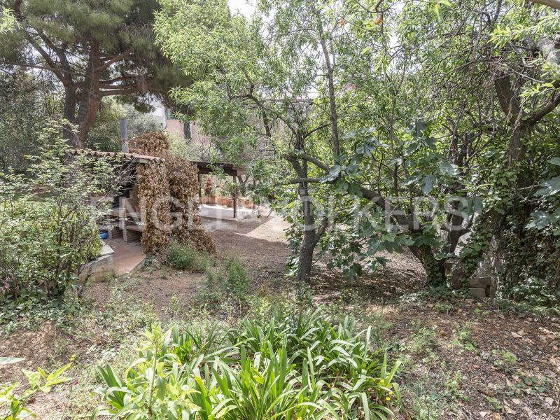 Foto 5325afe1-73dd-4092-a926-cdc177b2994b. Terreny residencial a Horta Barcelona