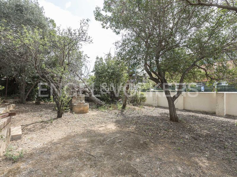 Foto 799af083-28c6-4fd0-90d3-57b5d8a2be5f. Terreny residencial a Horta Barcelona