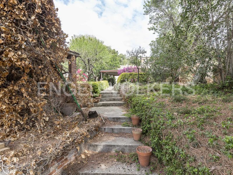 Foto d62632b3-72d9-404d-9ea3-50660255b365. Terreny residencial a Horta Barcelona