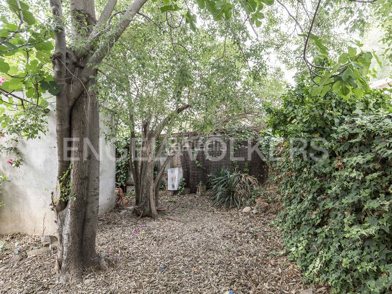 Foto ff4a8bb1-772c-49b2-afe9-f0bed10f3b07. Terreny residencial a Horta Barcelona