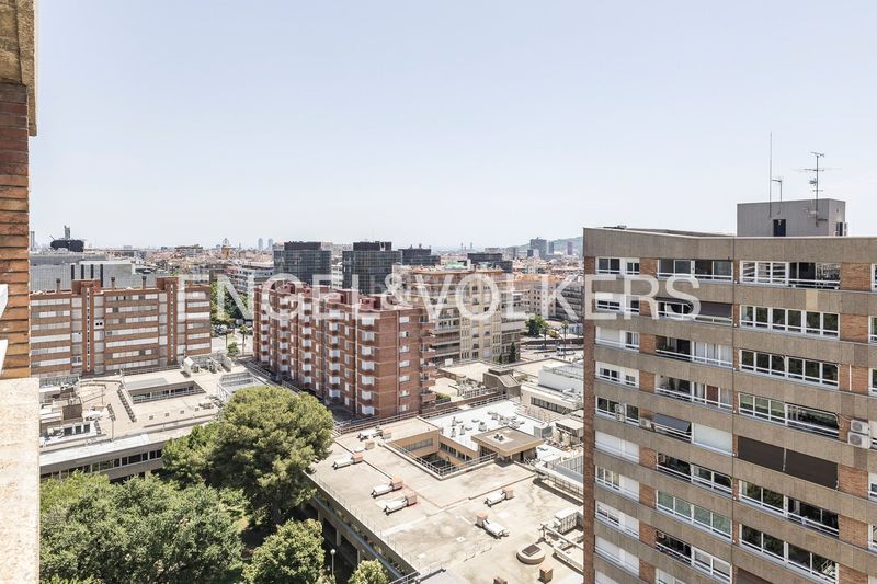 Foto 552505c6-67ce-4030-994e-df1389912c4f. Pis amb calefacció a Sant Ramon - Maternitat Barcelona
