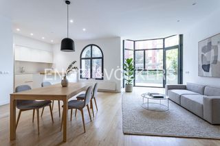 Affitto Appartamento in Tres Torres. Exclusivo piso con gran terraza y parking en zona alta