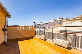 Casa adossada a Centre. Exclusividad, diseño y calidad de vida en el centro