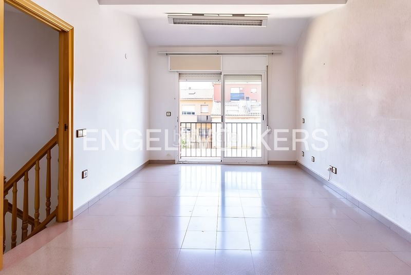 Foto c2538f99-3859-4dea-bc7d-4557211fc798. Casa amb calefacció aparcament a Martorell