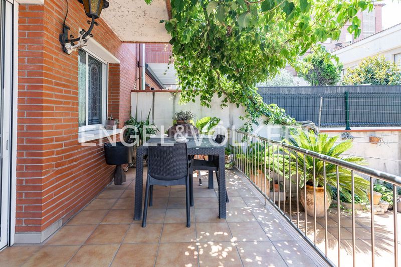 Foto e908c905-3cf0-449e-809b-ab2338e32197. Casa amb calefacció aparcament a Martorell