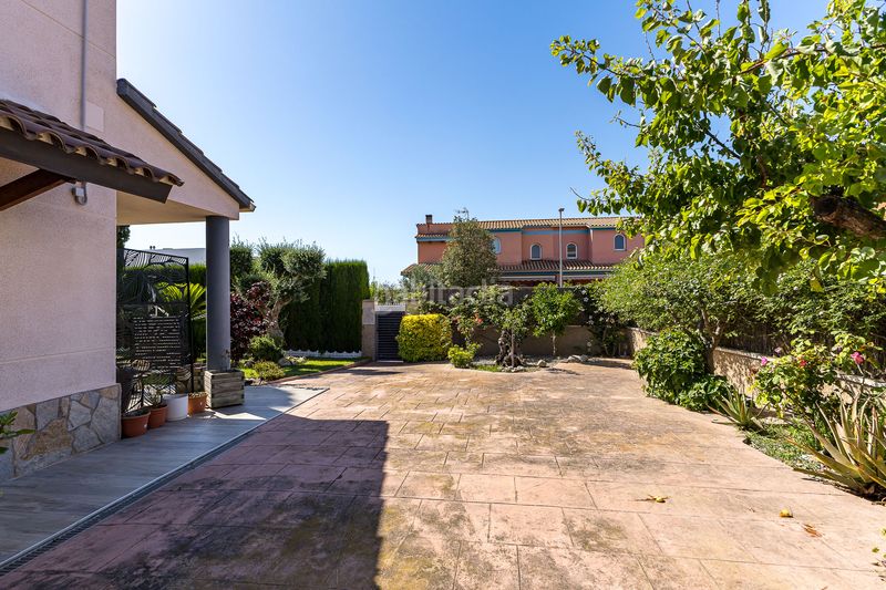 Foto b43e009c-3e41-4d05-944f-d2ff2642cc12. Casa amb calefacció aparcament piscina a Mas Trader-Corral d´En Tort-Corral d´En Cona Cubelles