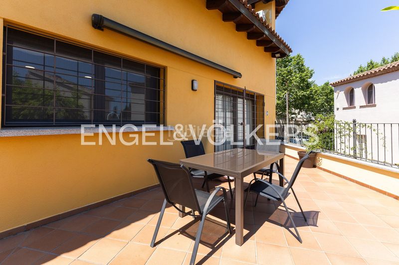 Foto c0e12fbd-a1e6-4560-a6ec-395d3ce4f8fb. Casa amb calefacció aparcament a Nucli Urbà Argentona