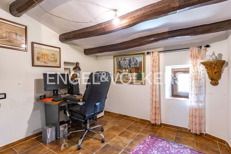 Foto 49594eaf-9688-4b35-92d9-de7d14a2c07c. Casa masía exclusiva con máxima privacidad, vistas a montserrat en Castellbell i el Vilar