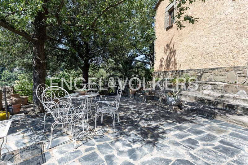 Foto 70267dc1-8630-49b9-9c87-ae73b9ff52d6. Casa masía exclusiva con máxima privacidad, vistas a montserrat en Castellbell i el Vilar