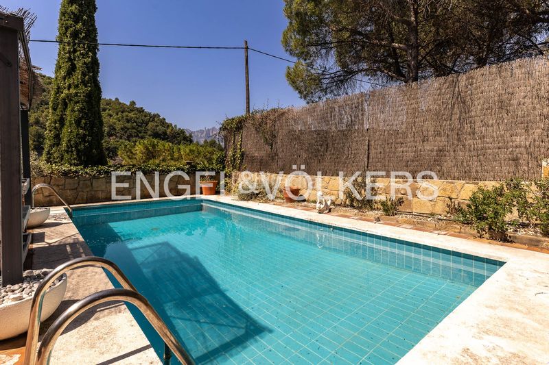 Foto 7fb7e31f-d1cf-4811-9822-be17eea69ac6. Casa masía exclusiva con máxima privacidad, vistas a montserrat en Castellbell i el Vilar