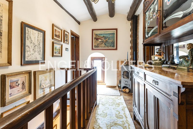 Foto ae17e559-0bdb-49e8-a4ea-ff885b0688c4. Casa masía exclusiva con máxima privacidad, vistas a montserrat en Castellbell i el Vilar