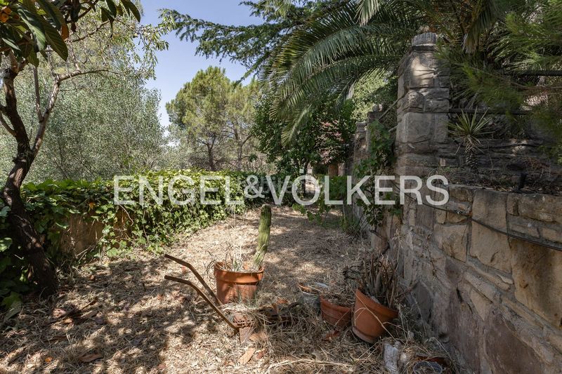 Foto cfe2d6aa-86e8-4144-b483-4e7bc6704bb5. Casa masía exclusiva con máxima privacidad, vistas a montserrat en Castellbell i el Vilar