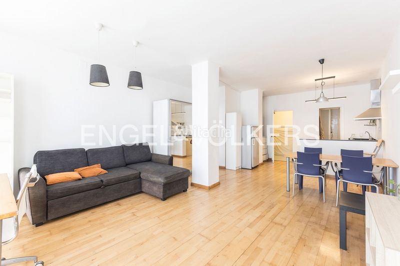 Foto 63d78df1-2ba4-47ed-b6bd-8e3bcac8d5ea. Apartament amb calefacció a Serra d'en Camaró Sabadell