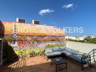 Miete Dachwohnung in Raval. Ático temporal con 2 terrazas privadas i vistas junto a la rambl