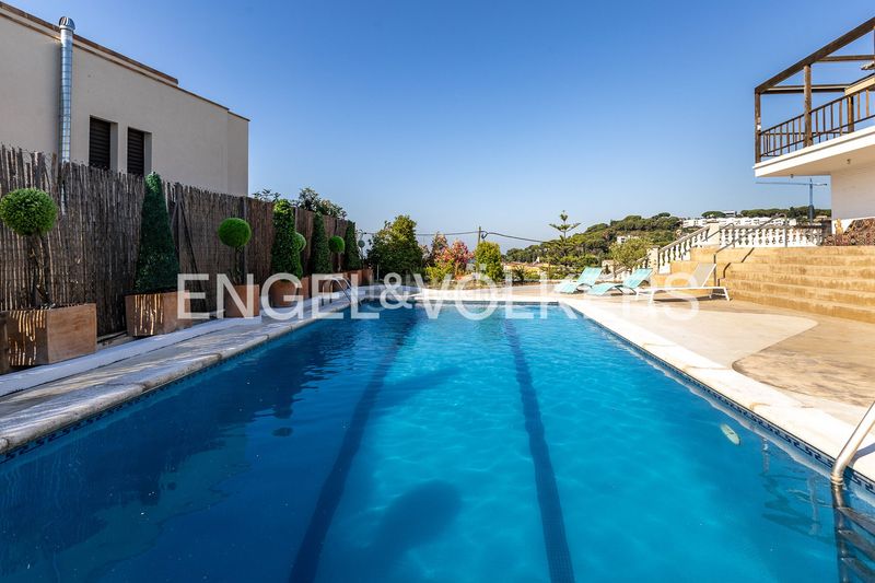 Foto 464352a6-e349-479a-86b8-e0fca72fa151. Miete haus mit heizung parking pool in Caldes d´Estrac