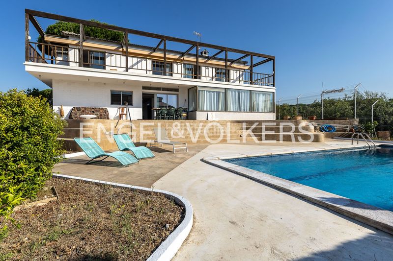 Foto b93f8e6a-a926-4dbe-9aed-b1b59fbc1414. Miete haus mit heizung parking pool in Caldes d´Estrac
