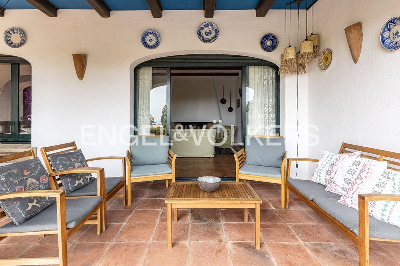 Foto aa971730-9482-42bc-ac30-65f6297c5c83. Casa amb calefacció aparcament piscina a Premià de Dalt