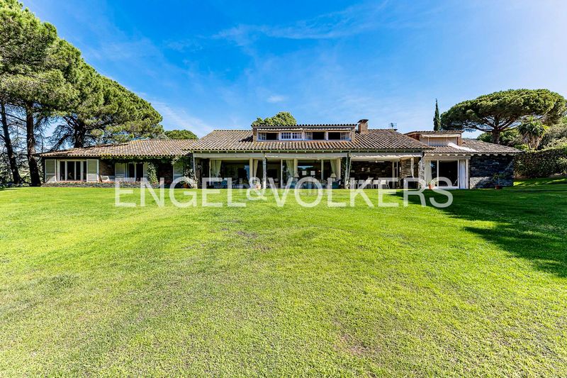Foto 03a8831e-0d06-44d0-83d8-6e01e6f1be26. House with heating parking pool in Rocaferrera Sant Andreu de Llavaneres
