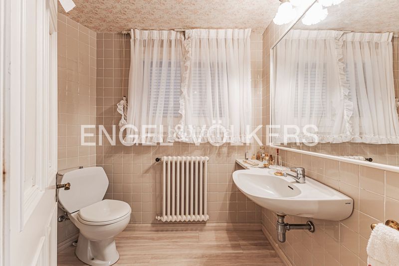 Foto 049c9769-b8a3-4cca-bab0-f7762205c40c. House with heating parking pool in Rocaferrera Sant Andreu de Llavaneres