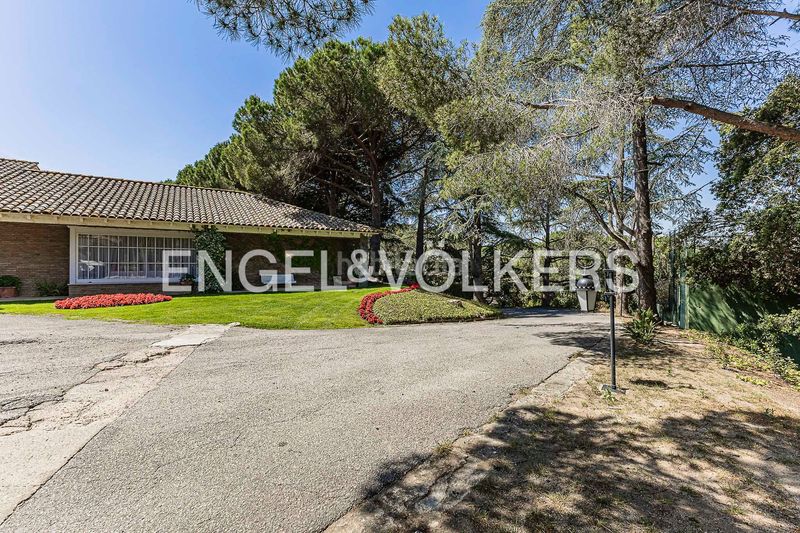 Foto 3a5cd42c-61db-4b05-ab5c-3a52ff54f0a4. House with heating parking pool in Rocaferrera Sant Andreu de Llavaneres