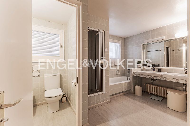 Foto 68e94301-1e68-465d-9f3e-f2d621d24008. House with heating parking pool in Rocaferrera Sant Andreu de Llavaneres