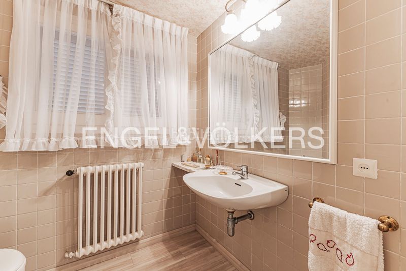 Foto 9852a8d8-2205-4f0d-bb9a-45cf56dd073d. House with heating parking pool in Rocaferrera Sant Andreu de Llavaneres