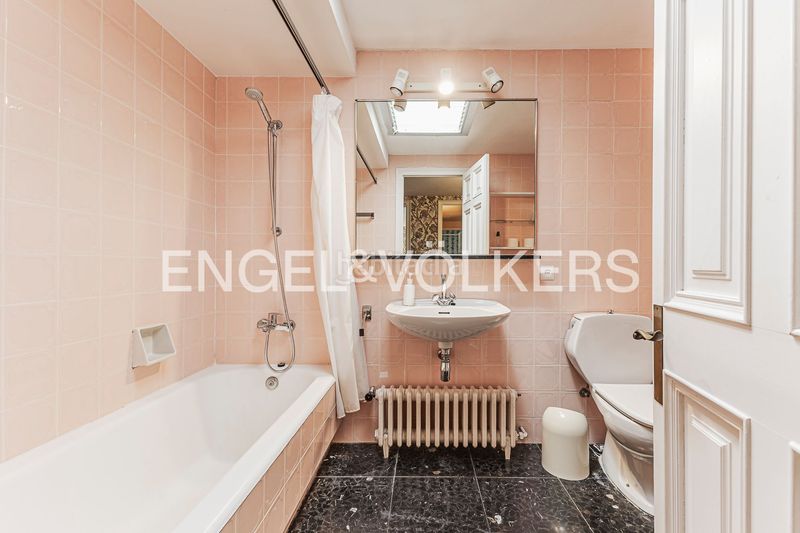 Foto b8a28f36-e578-43b3-88aa-a69cfe5cf02c. House with heating parking pool in Rocaferrera Sant Andreu de Llavaneres