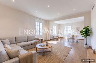 Etagenwohnung in Pedralbes. Elegante y luminosa vivienda en finca clásica de pedralbes