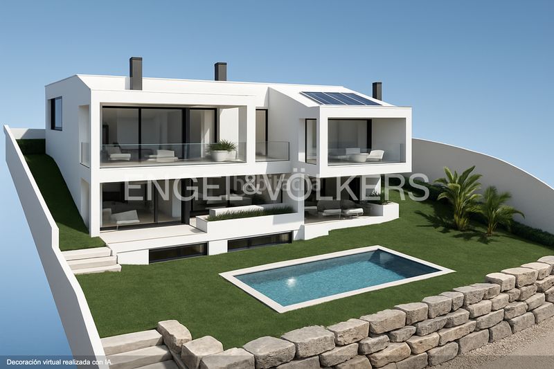 Foto 2f5ecff4-3efb-4436-9958-f911e3cab8d7. Casa amb calefacció aparcament piscina a les botigues de Sitges Sitges