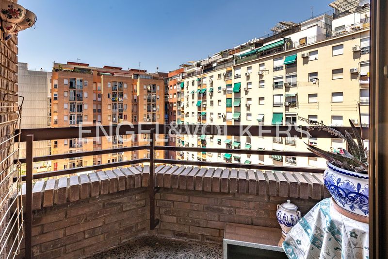 Foto 91701385-c82f-4037-98b2-6e67b1af67e0. Pis amb calefacció aparcament a El Clot Barcelona