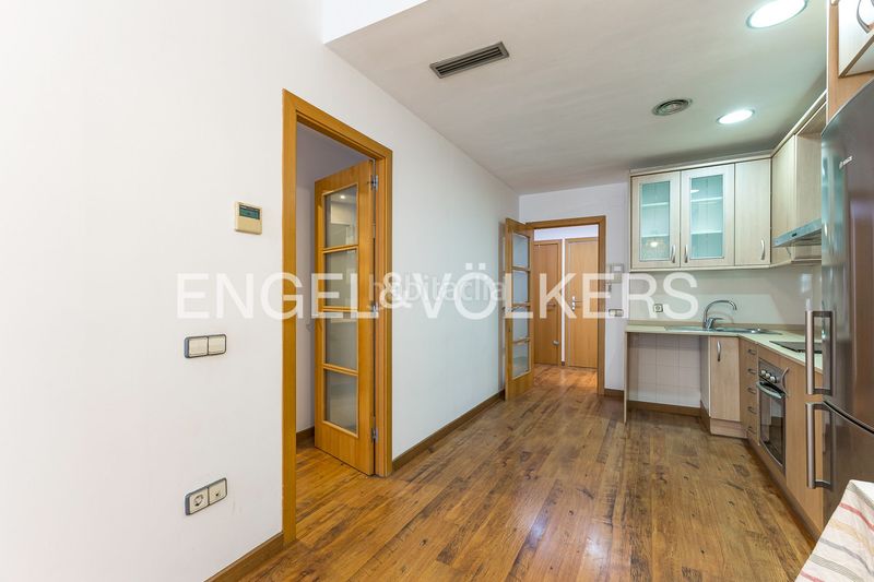 Foto 05e006d6-b480-4e28-ad66-c3144ef2e792. Pis amb calefacció a Raval Barcelona