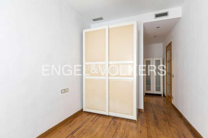 Foto dbd253fb-8a89-47de-8043-60a557c5ee92. Pis amb calefacció a Raval Barcelona