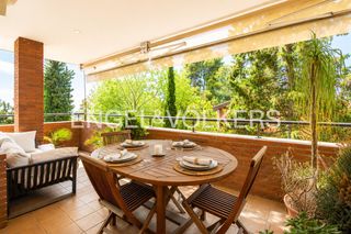Appartamento in Centre. Residencia exclusiva en finca de autor, a las puertas de barcelo