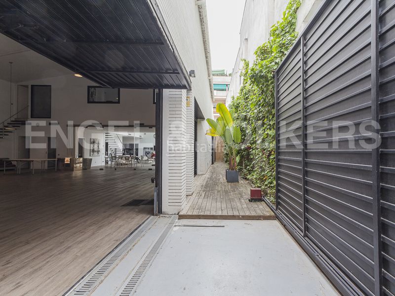 Foto 46615fc4-1472-49c7-a365-4c88be89bd42. Loft amb calefacció aparcament a Horta Barcelona