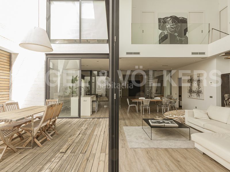 Foto bc3d7621-a120-4928-bfaa-5338cd204b89. Loft amb calefacció aparcament a Horta Barcelona