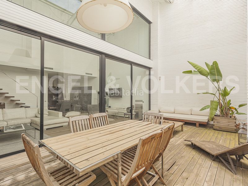 Foto bfef5c4c-8bdf-4c1c-a8c2-4cbaf80df7d0. Loft amb calefacció aparcament a Horta Barcelona